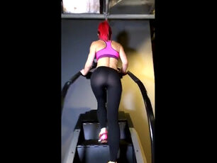 Hottest Rump Grind Leggins Gym Stairs
