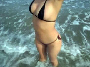 Husband filmed his young woman wifey on the beach in